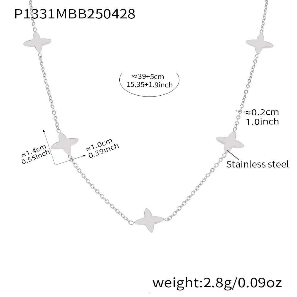 Choker Shiny Round Zircon Star Pendant.
