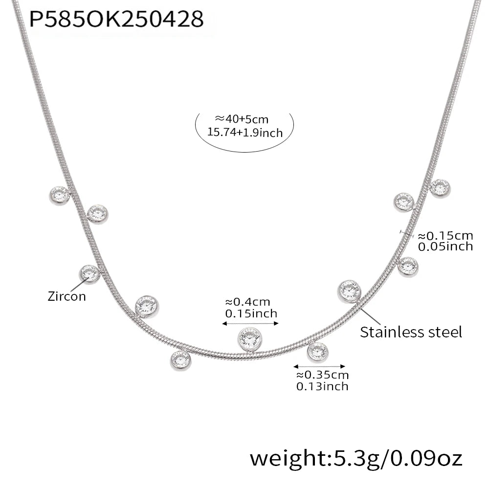 Choker Shiny Round Zircon Star Pendant.